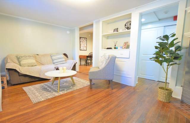 609 E State St photos photos