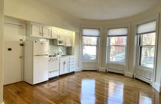 308 Newbury St photos photos