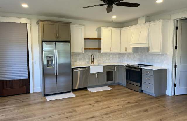 137 E Ann Street E Street - 137 Ann Street East, Santa Rosa Beach, FL 32459