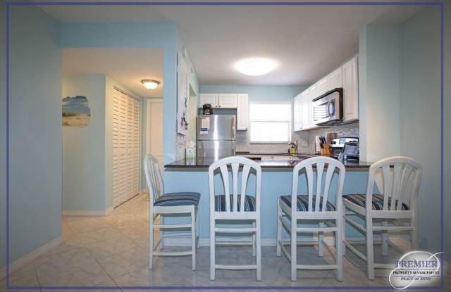 TURTLE LAKE **GOLF COURSE VIEWS ** 1 BEDS / 1 BATH ** 1st FLOOR**FURNISHED SEASONAL** photos photos