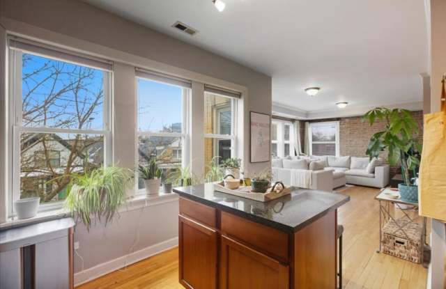 3040 West Diversey photos photos