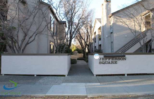 $2,895 - Upstairs 2 Bedroom/1 Bath Condo photos photos