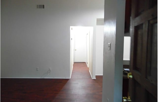 1917 Crosby Ct Gallery 2