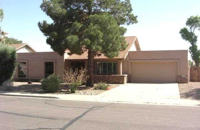 2335 W Nopal Avenue - 2335 West Nopal Avenue, Mesa, AZ 85202