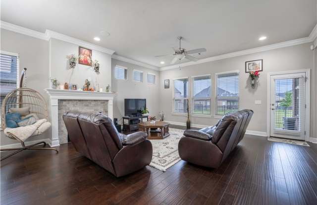 4604 SW Birmingham Street photos photos