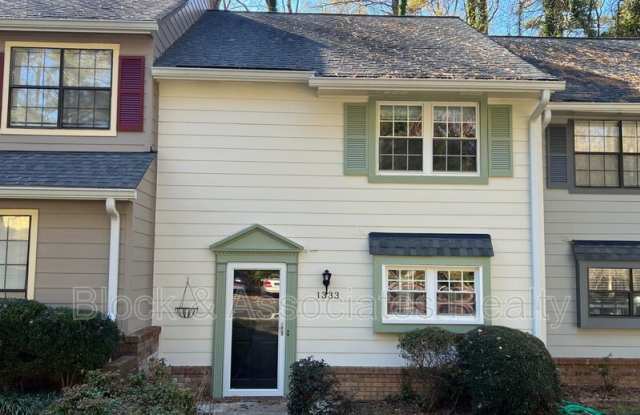 1333 Springlawn Court photos photos