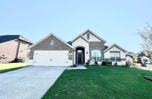 4002 Whitetail Lane photos photos