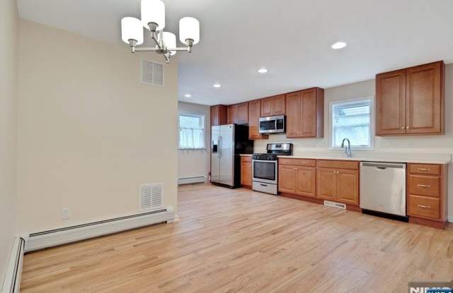 125 Lenox Avenue Gallery 3