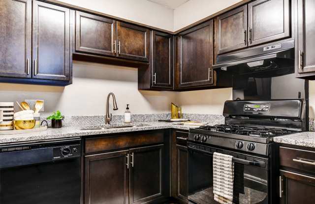 Ashton Brook Apartments of Nora photos photos