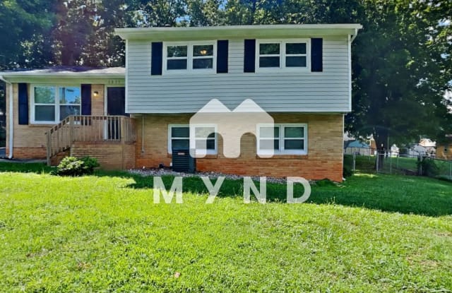 1835 Mountainbrook Dr - 1835 Mountainbrook Drive, Gastonia, NC 28052