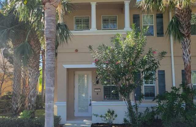Seasonal ONLY 3/2 1/2 townhome in San Michele in lakefront community just north of University! photos photos