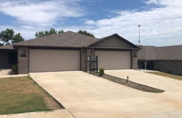Call Heather at 479-208-0305 to see about the move in special for June! photos photos