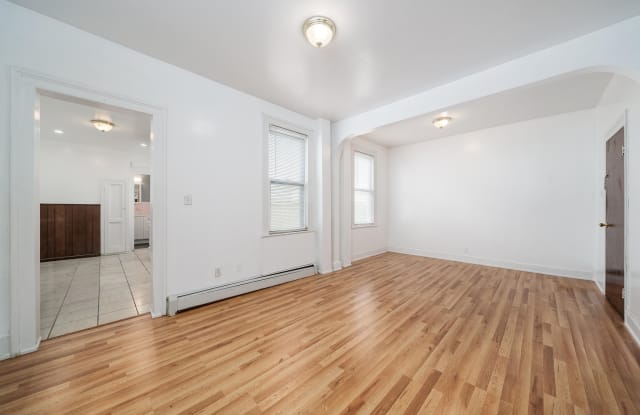 58 70TH ST - 58 70th Street, Guttenberg, NJ 07093