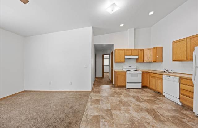 1600 Plath Avenue - 1 photos photos