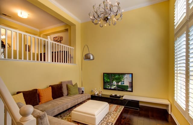 40 El Cajon - 40 El Cajon, Irvine, CA 92602