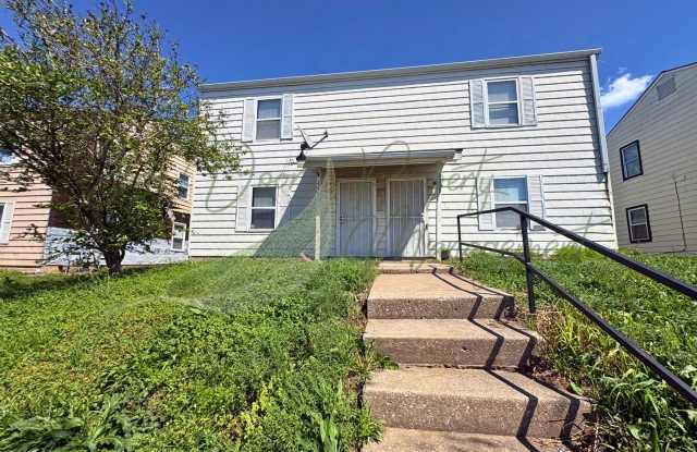 CHARMING 2 BEDROOM DUPLEX IN KANSAS CITY-COMING SOON photos photos
