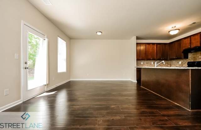 3289 Pennington Drive Gallery 4
