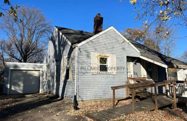 Adorable, Affordable 2 Bedroom/1 Bathroom Located in Anderson, Available NOW! - 2420 Sheffield Avenue, Anderson, IN 46011