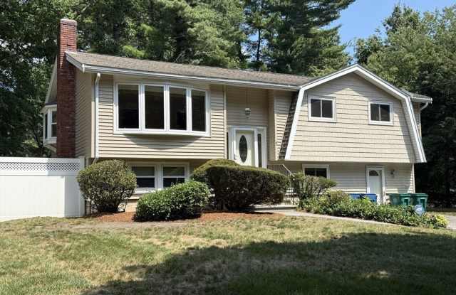 9 Brookdale Circle Gallery 2