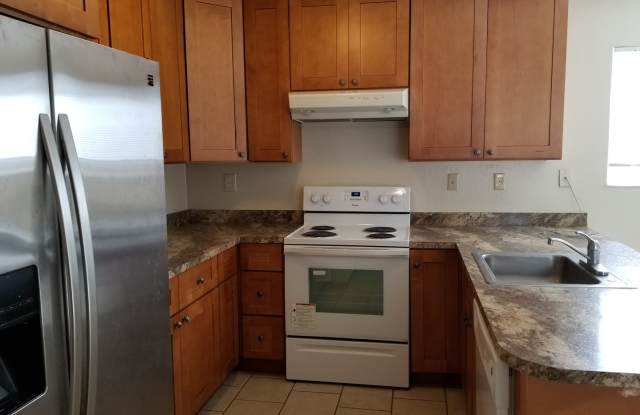 Gorgeous 3 Bedroom, 2 Bath home in great location photos photos