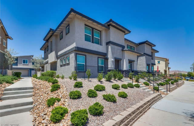 1114 Scarlet Sparrow Street photos photos