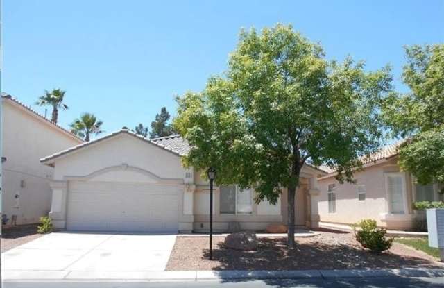 323 Jolly January Avenue photos photos