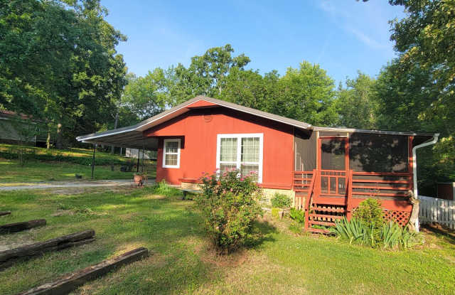 3 Bedroom/2 Bathroom House in Batesville photos photos