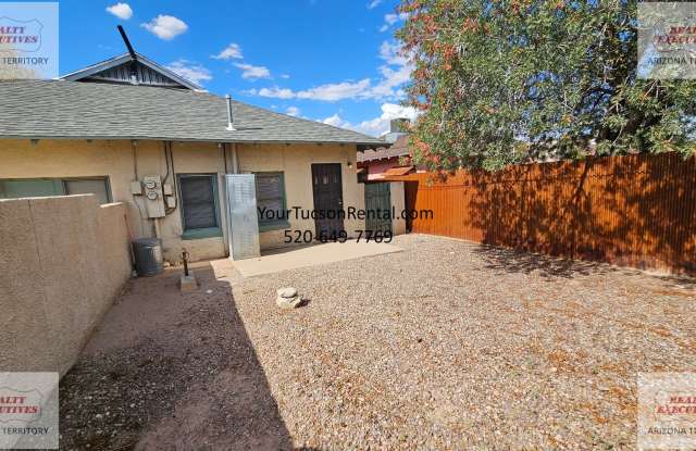8th Street and Euclid - 1 bedroom 1 bath ready for move-in Gallery 3