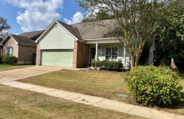 15155 Cocodrie ave - 15155 Cocodrie Avenue, Old Jefferson, LA 70817