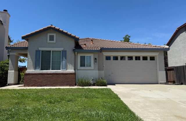 NICE SINGLE STORY HOME NEAR PARK AND SCHOOLS! photos photos