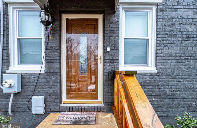 5519 B STREET SE Gallery 2