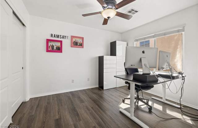 9345 Outer Banks Avenue Gallery 3