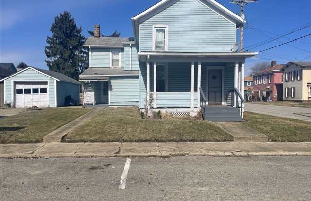 732 10th Ave - 732 10th Avenue, New Brighton, PA 15066