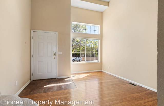 21691 Omaha Avenue Gallery 2