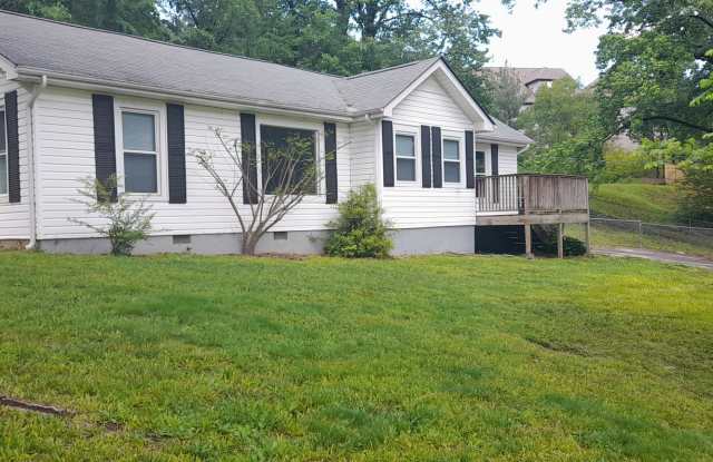 3 bedroom 2 bath home with Den in Convenient Location photos photos 3 bedroom 2 bath home with Den in Convenient Location photos photos