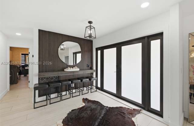 9935 Ramblewood Dr Gallery 3