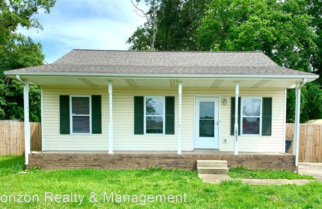 1802 Harbor - 1802 Harbor Drive, Oak Grove, KY 42262
