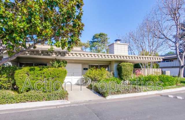 71 Los Altos Square photos photos