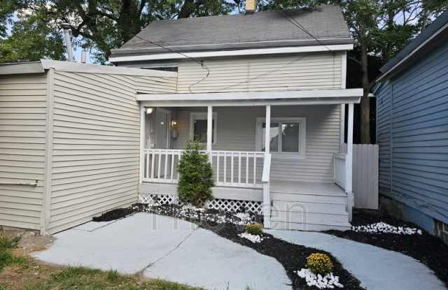 107 Titus Avenue Gallery 1