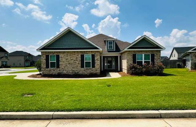 600 Broderick Circle - Located in the heart of Warner Robins! photos photos