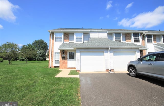708 SPRINGHOUSE COURT - 708 Springhouse Court, Kulpsville, PA 19446