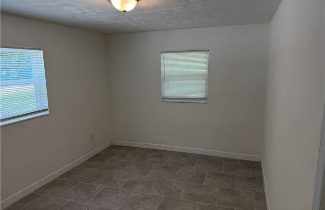 1405 Eden Drive Gallery 4