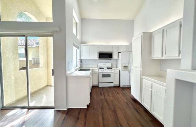 1307 Elmhurst photos photos
