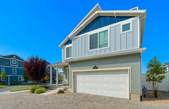 153 E Brushy Canyon St photos photos