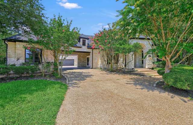 2910 Wellington Drive Gallery 2