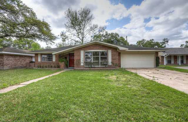 9519 Carousel Lane - 9519 Carousel Lane, Houston, TX 77080