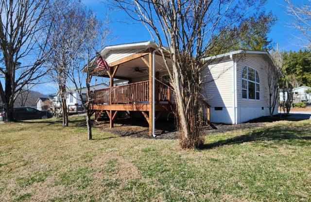 Black Mountain Rental with Garage! photos photos Black Mountain Rental with Garage! photos photos