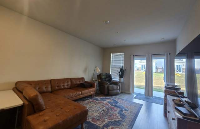556 Trinity Way - 1 Gallery 3