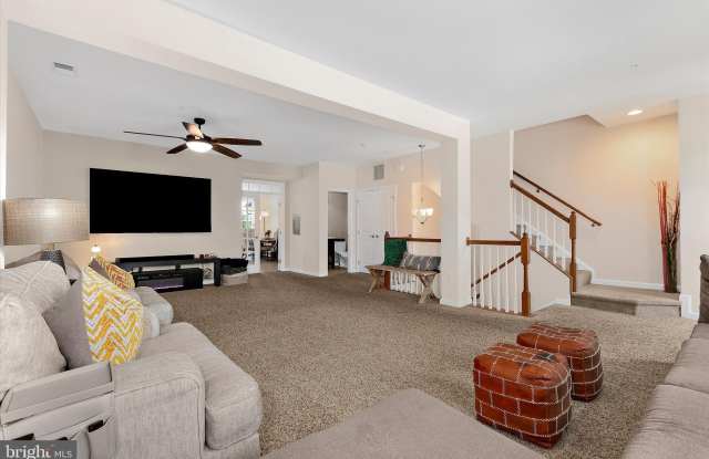 364 CHESSINGTON Drive photos photos 364 CHESSINGTON Drive photos photos