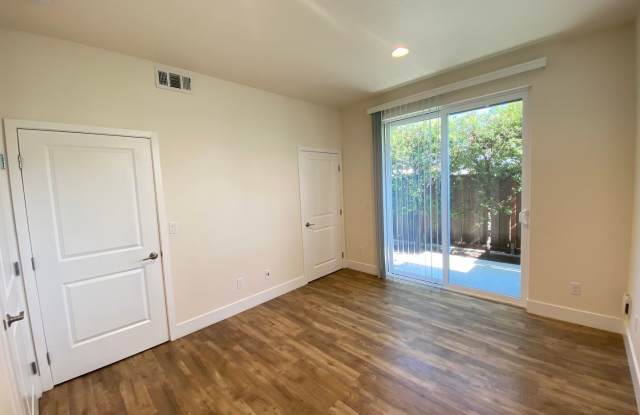 Modern, Spacious Townhome Coming Soon in Highly Desirable Seabright Neighborhood Gallery 3